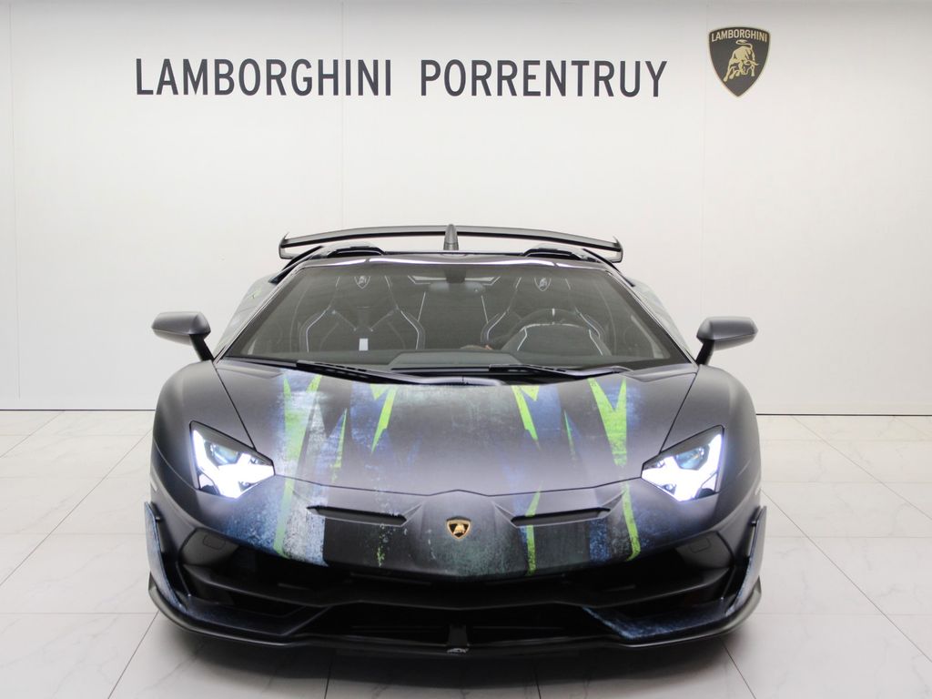 Lamborghini Aventador 2022