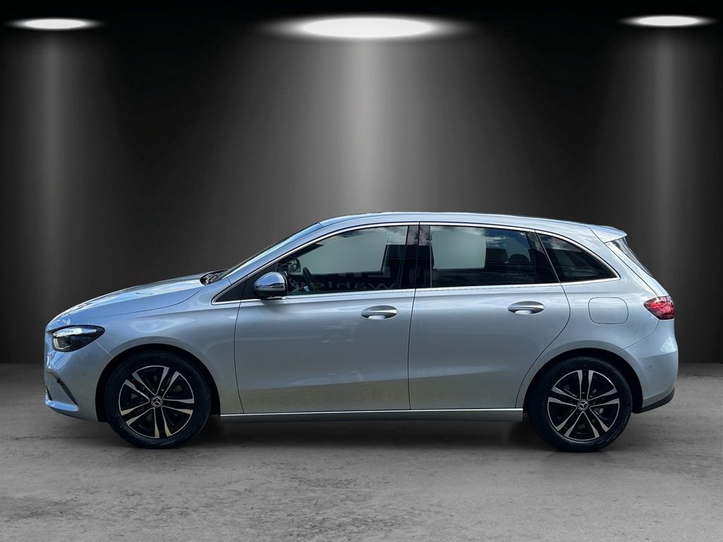 Mercedes-Benz B 220 2024