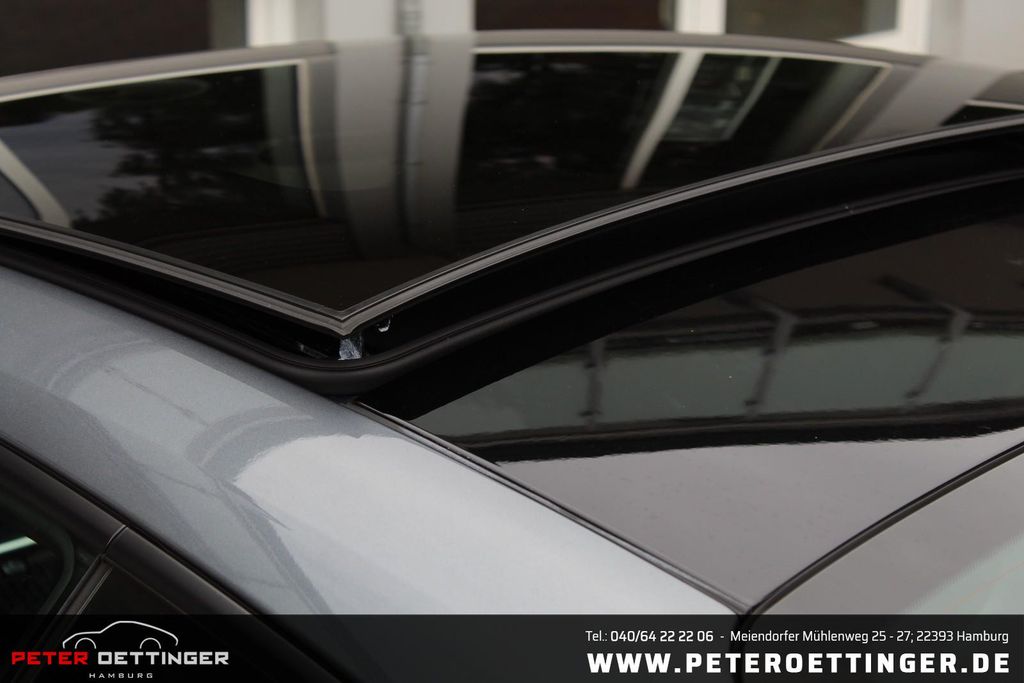 Porsche 992 2025