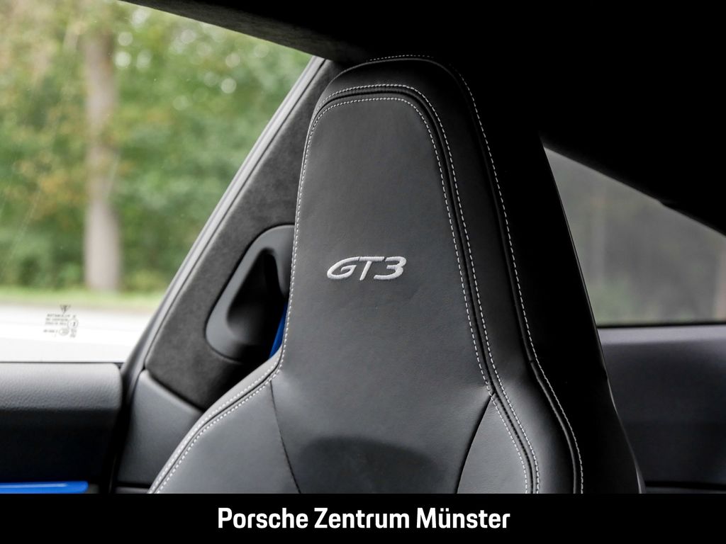 Porsche 992 2022