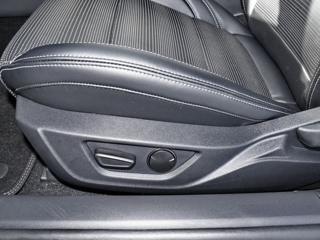 Ford Mustang 2025