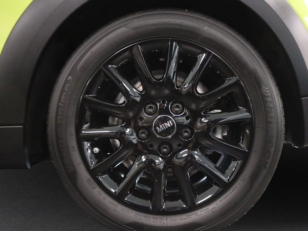 MINI One Cabrio 2022