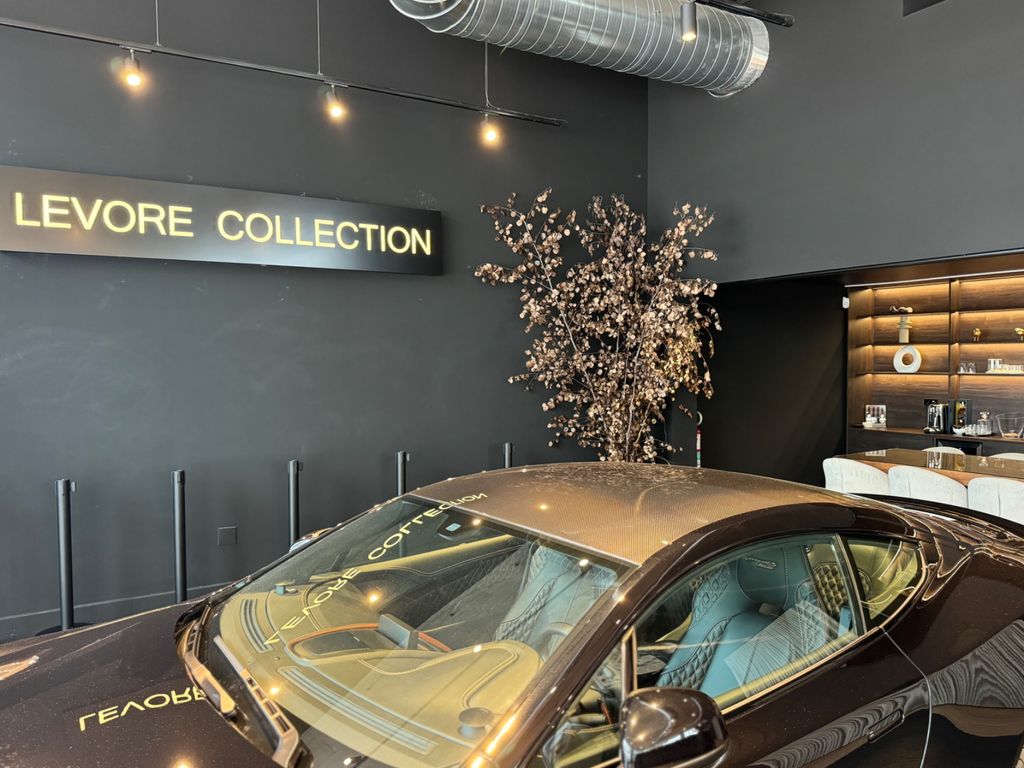 Aston Martin Vanquish 2019