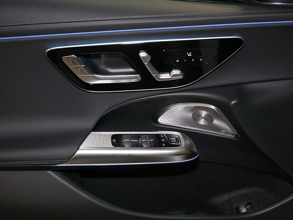 Mercedes-Benz E 450 2025