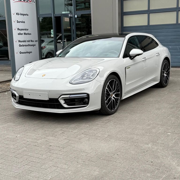 Porsche Panamera 2024