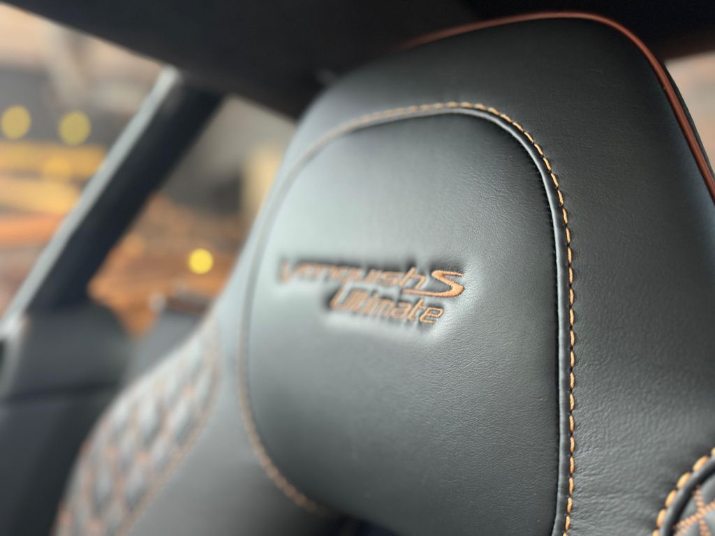 Aston Martin Vanquish 2019