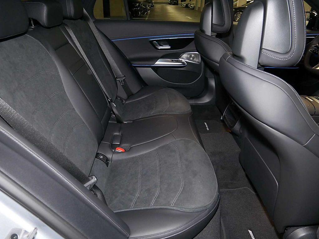 Mercedes-Benz E 450 2025