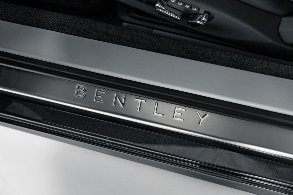 Bentley Continental GT 2025