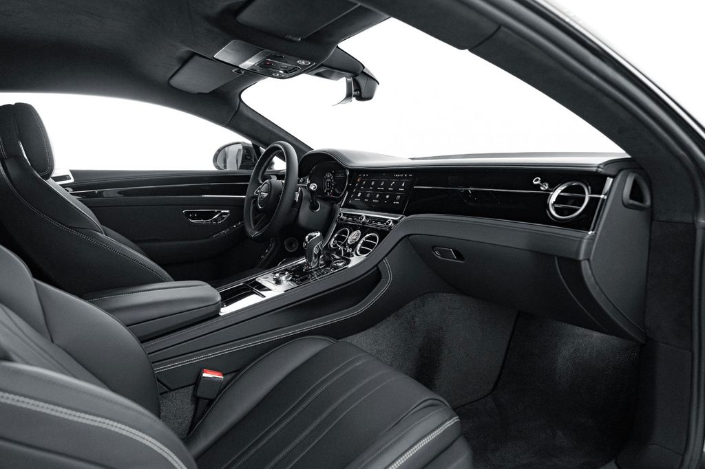 Bentley Continental GT 2025