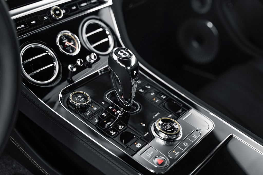 Bentley Continental GT 2025