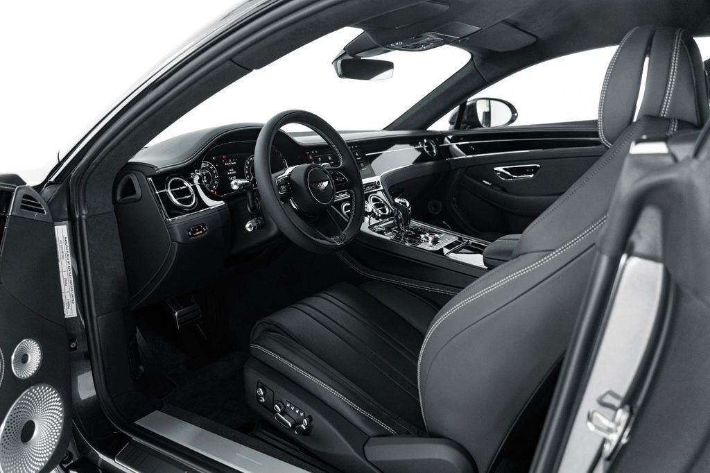 Bentley Continental GT 2025