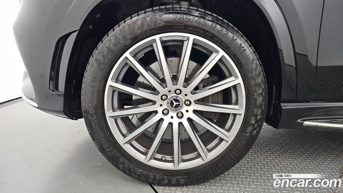 Mercedes-Benz GLS-Class 2022