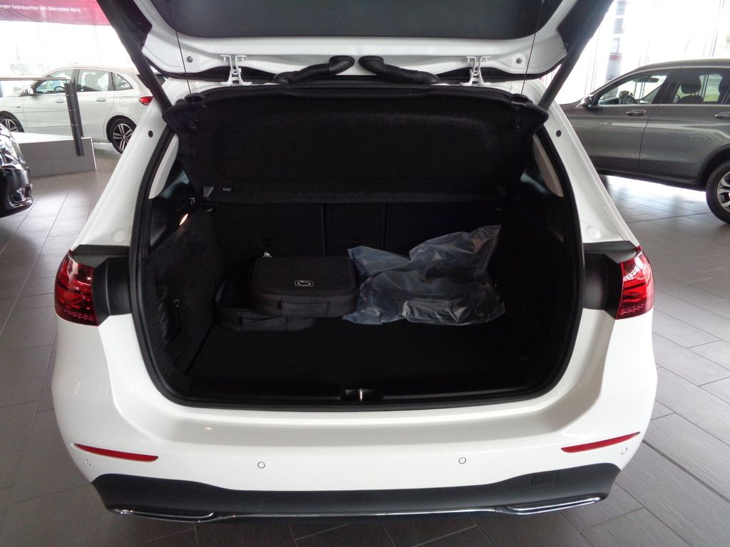 Mercedes-Benz B 250 2024