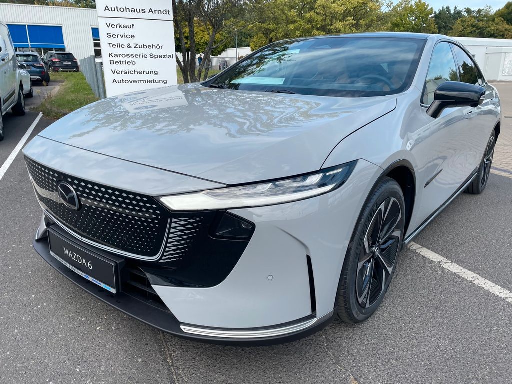 Mazda 6e 2025