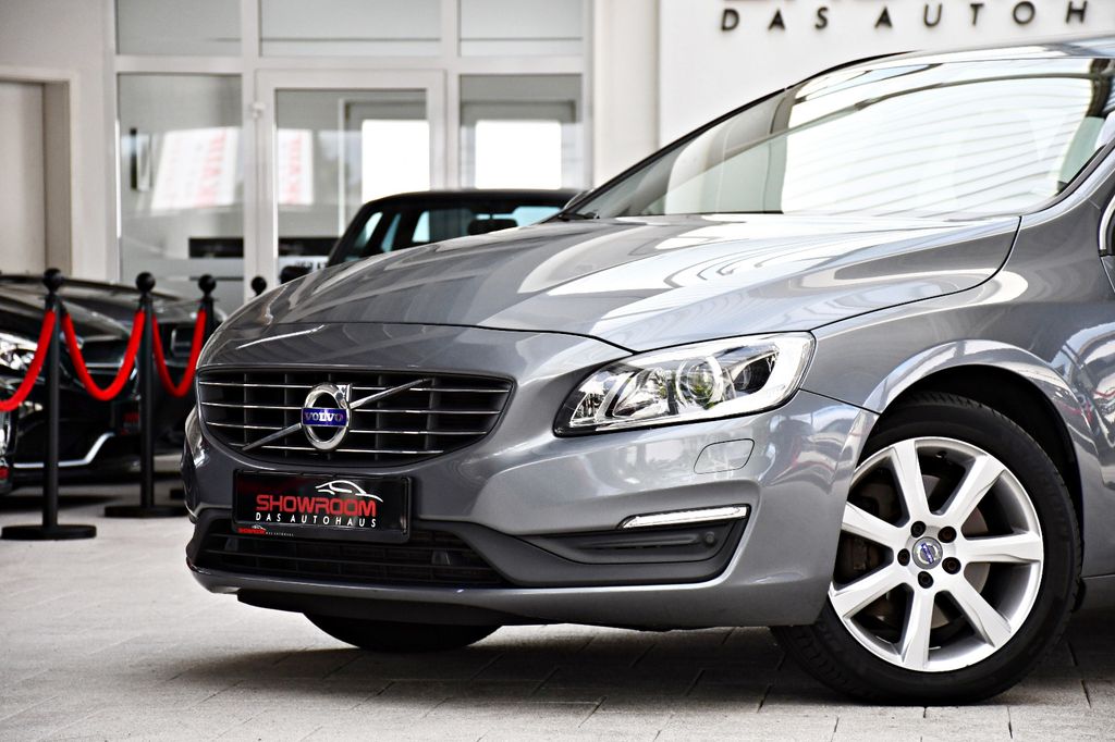 Volvo V60 2017