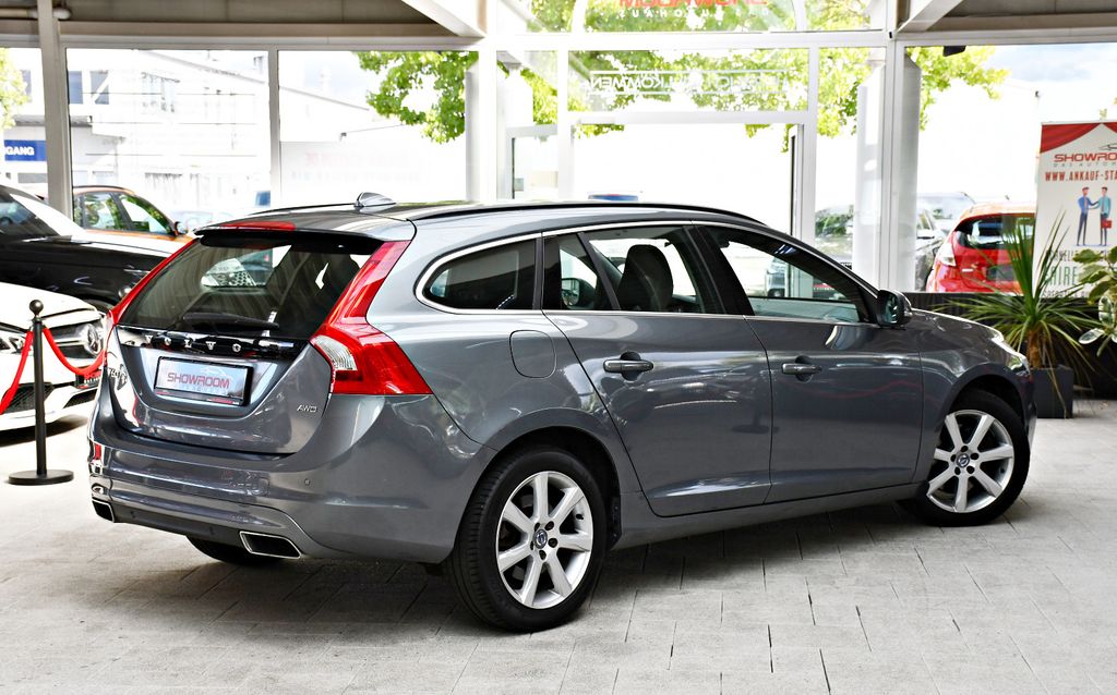 Volvo V60 2017