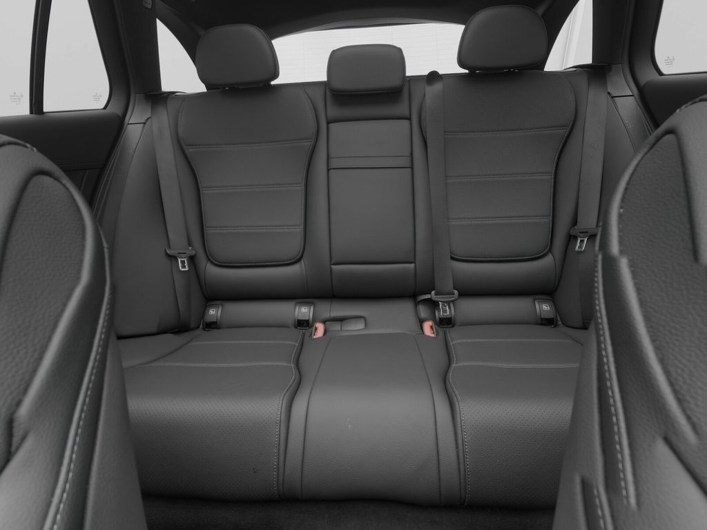 Mercedes-Benz C 220 2024