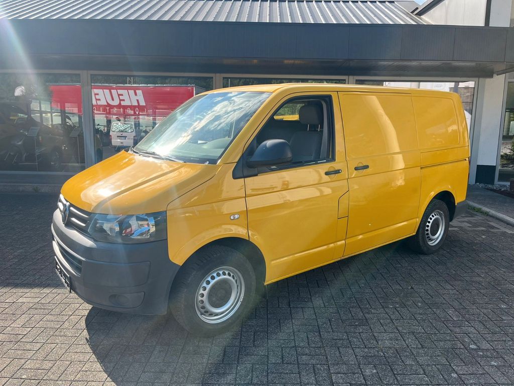 Volkswagen T5 Transporter 2011