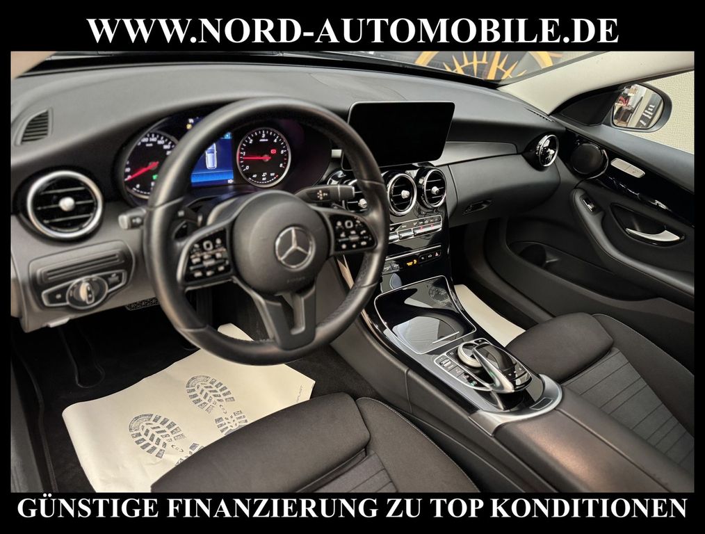 Mercedes-Benz C 200 2022