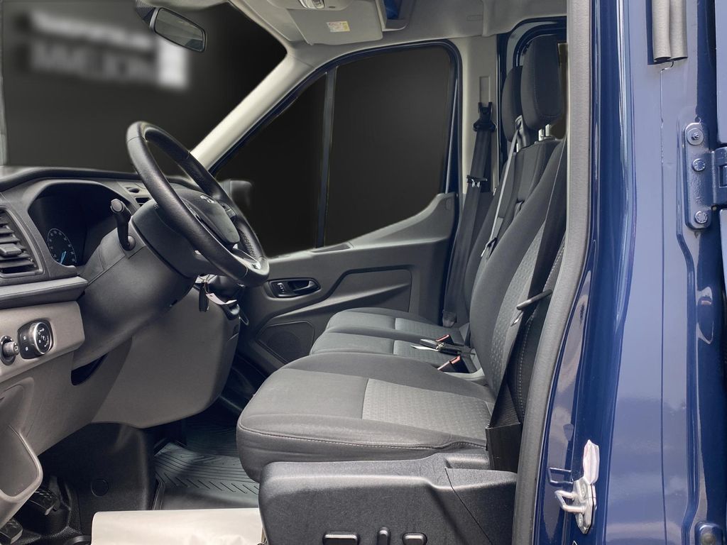Ford Transit 2021