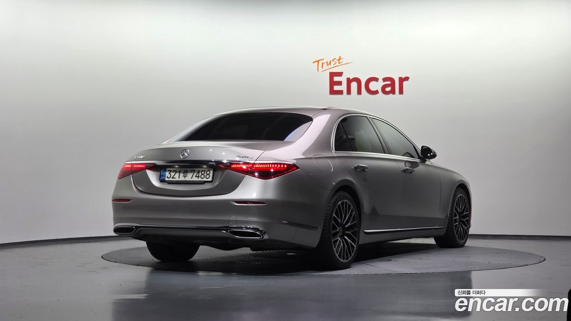 Mercedes-Benz S-Class 2022