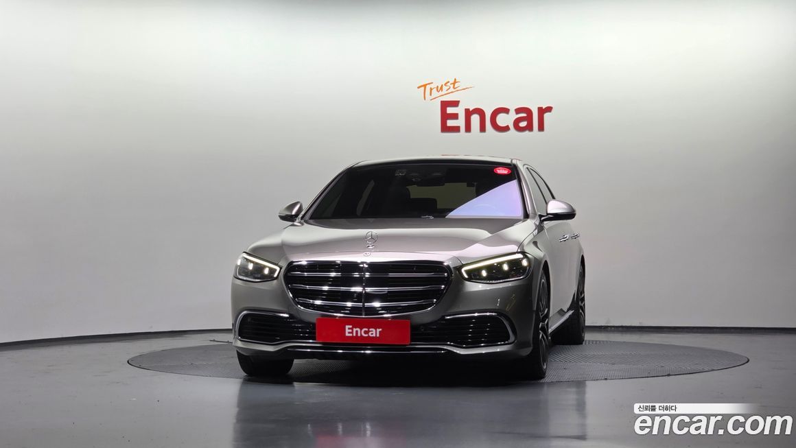 Mercedes-Benz S-Class 2022