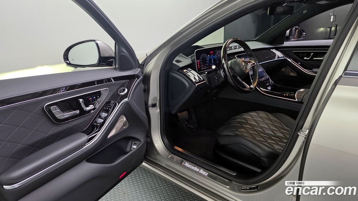 Mercedes-Benz S-Class 2022