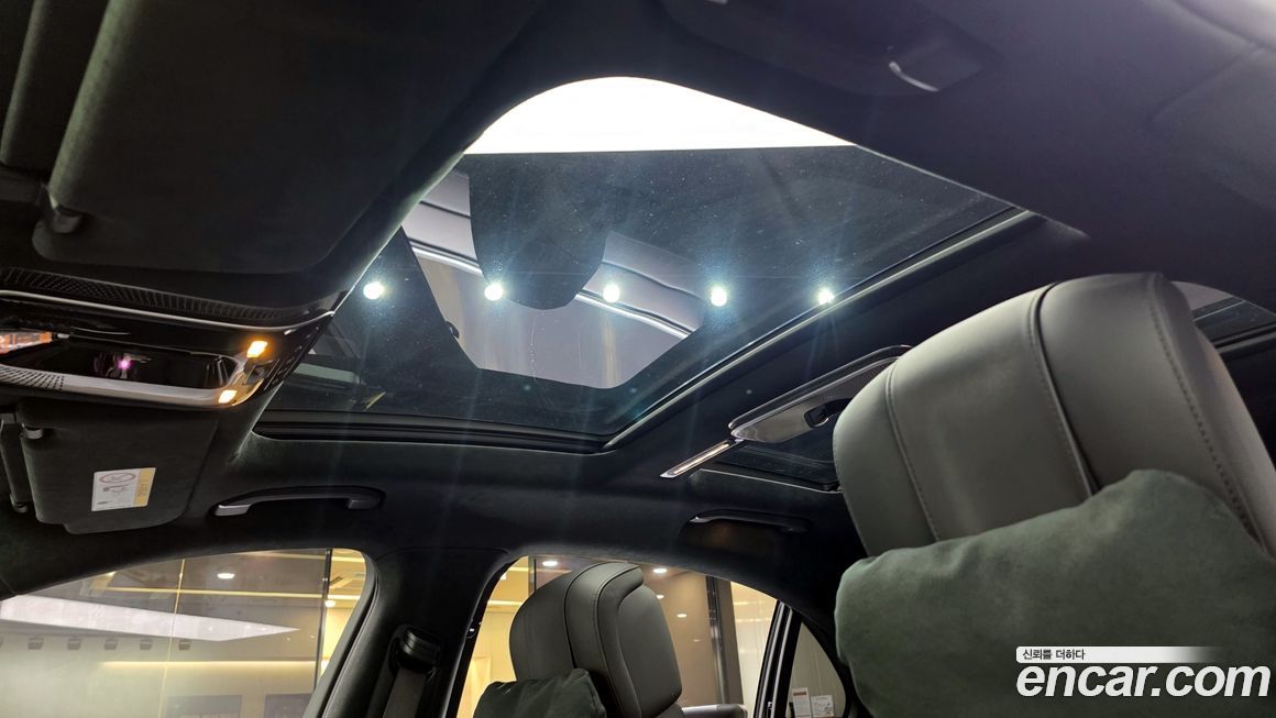 Mercedes-Benz S-Class 2022