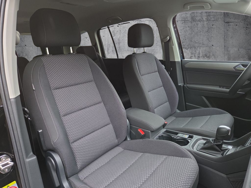 Volkswagen Touran 2025