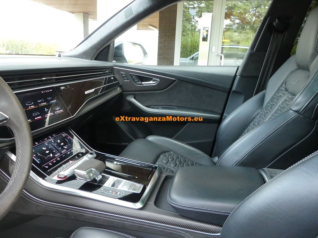 Audi RSQ8 2021