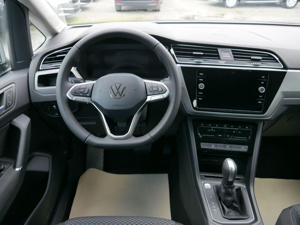 Volkswagen Touran 2025