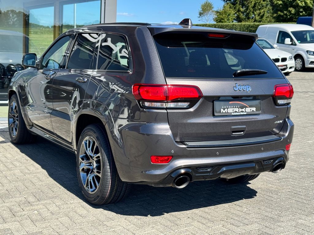 Jeep Grand Cherokee 2017