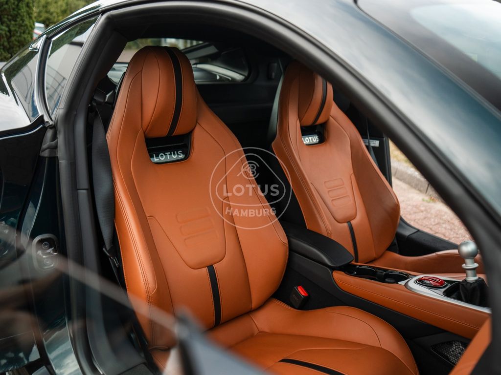 Lotus Emira 2025