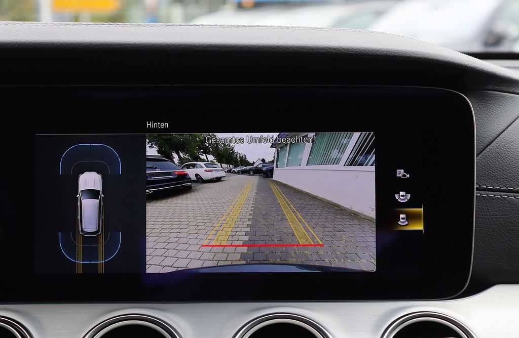 Mercedes-Benz E 300 2020