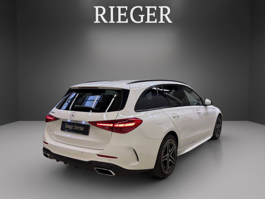 Mercedes-Benz C 300 2025