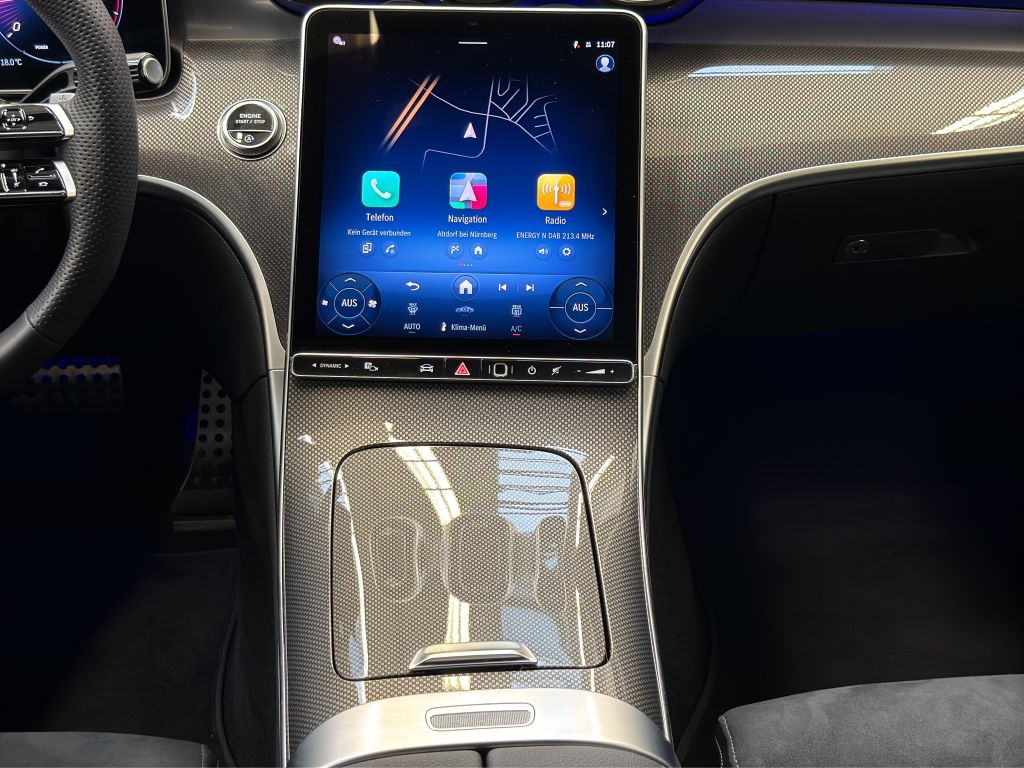 Mercedes-Benz C 300 2025