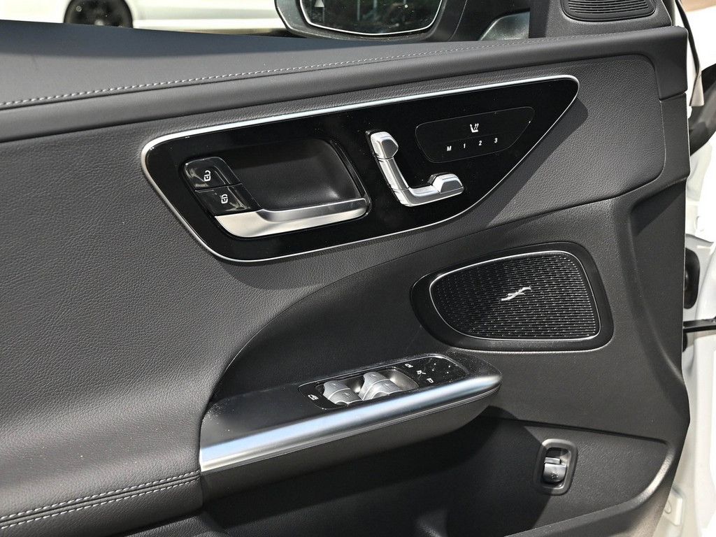 Mercedes-Benz C 220 2025