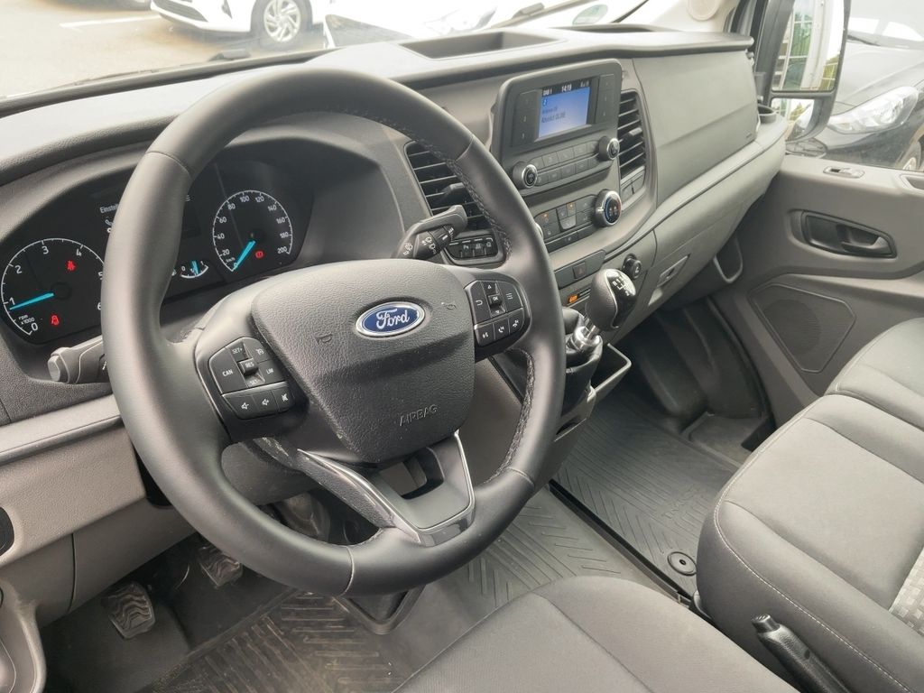 Ford Transit 2024