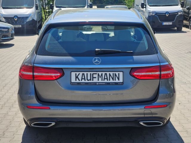 Mercedes-Benz E 220 2018