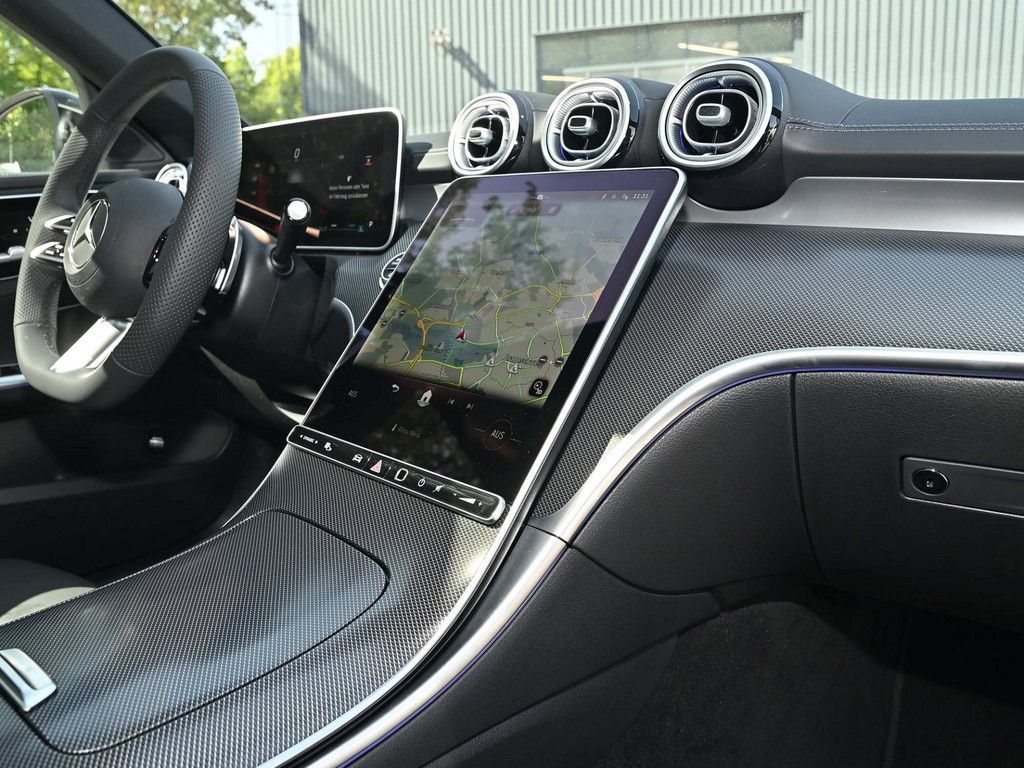 Mercedes-Benz C 220 2025