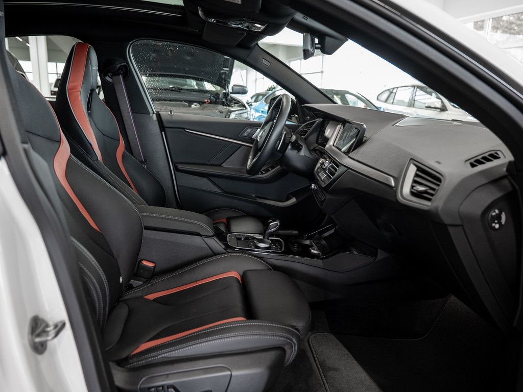 BMW 220 Gran Coupé 2024