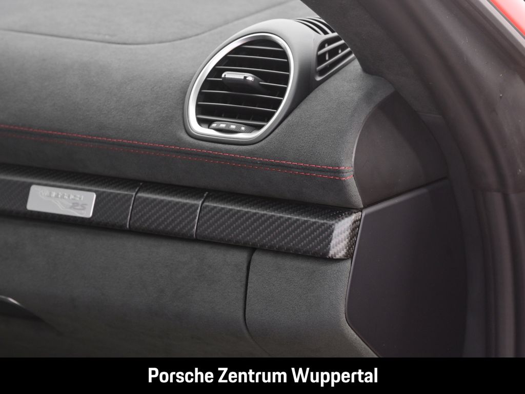 Porsche Boxster 2024