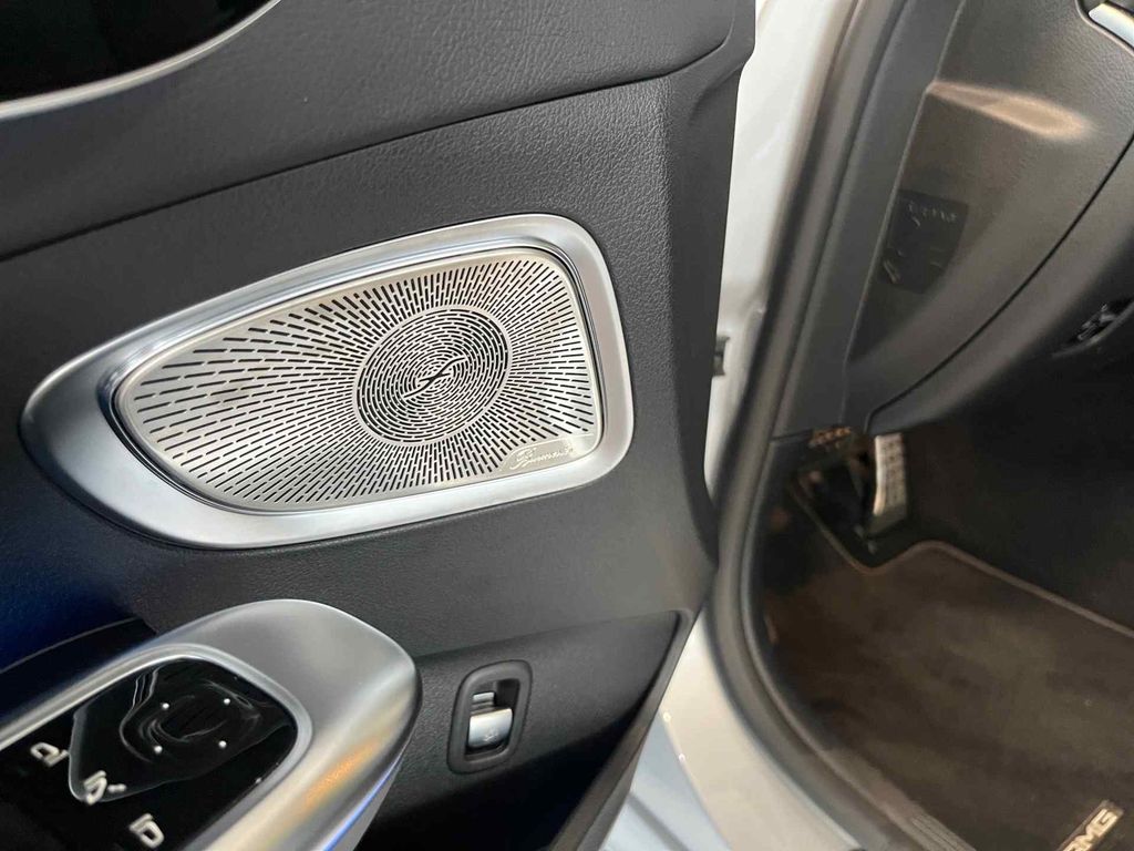 Mercedes-Benz C 200 2024