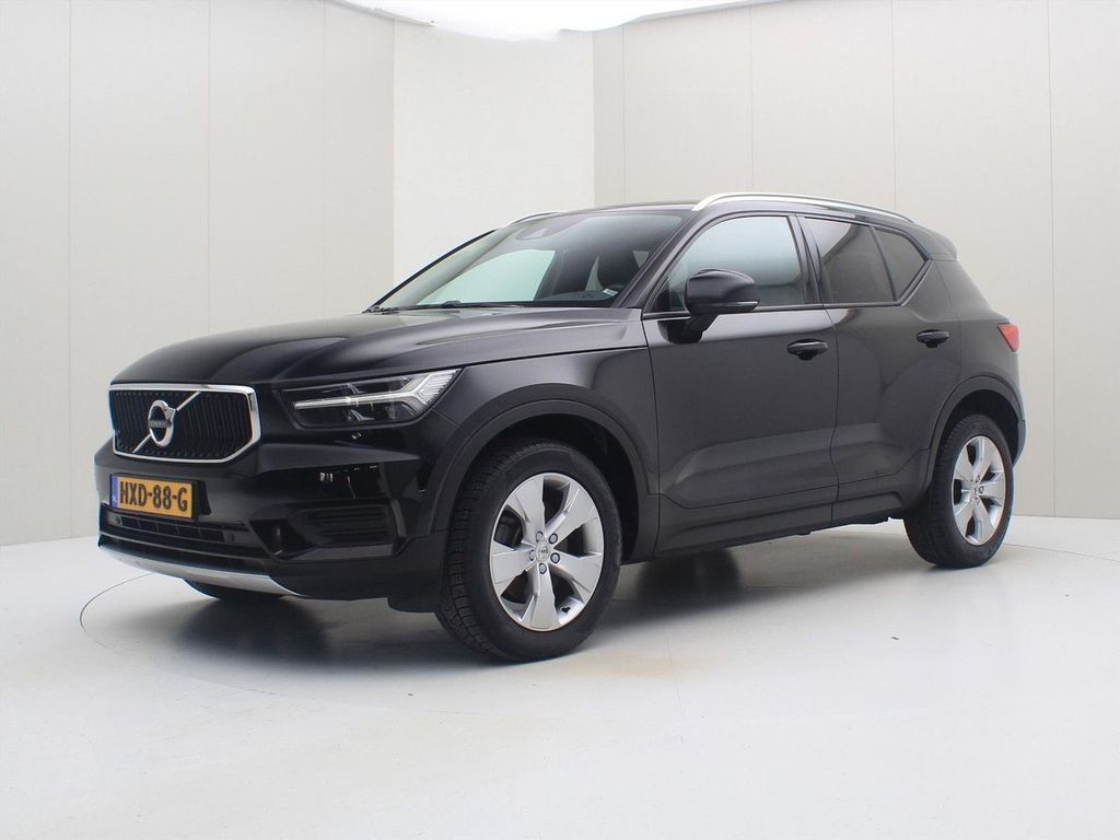 Volvo XC40 2021