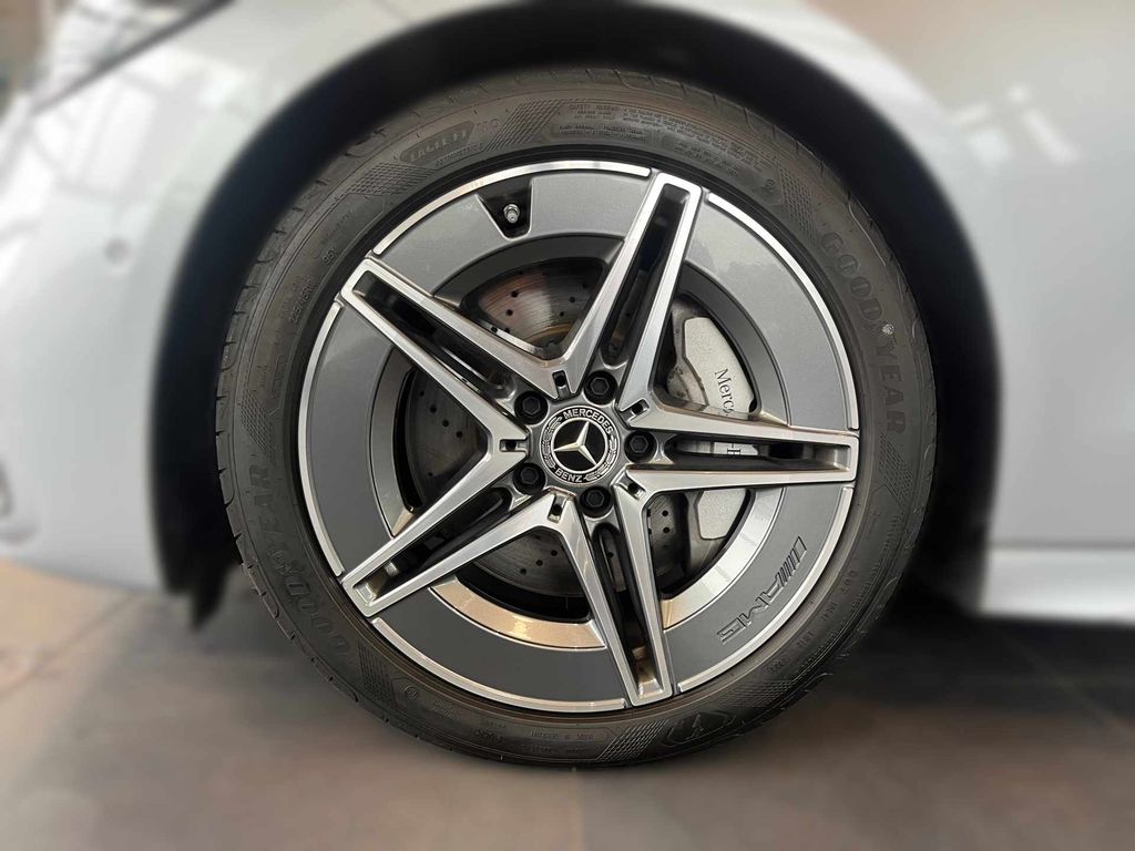 Mercedes-Benz C 200 2024