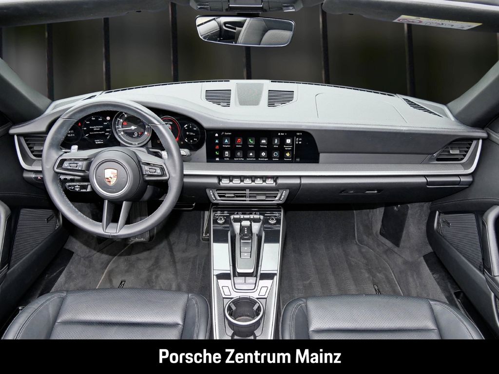 Porsche 992 2024