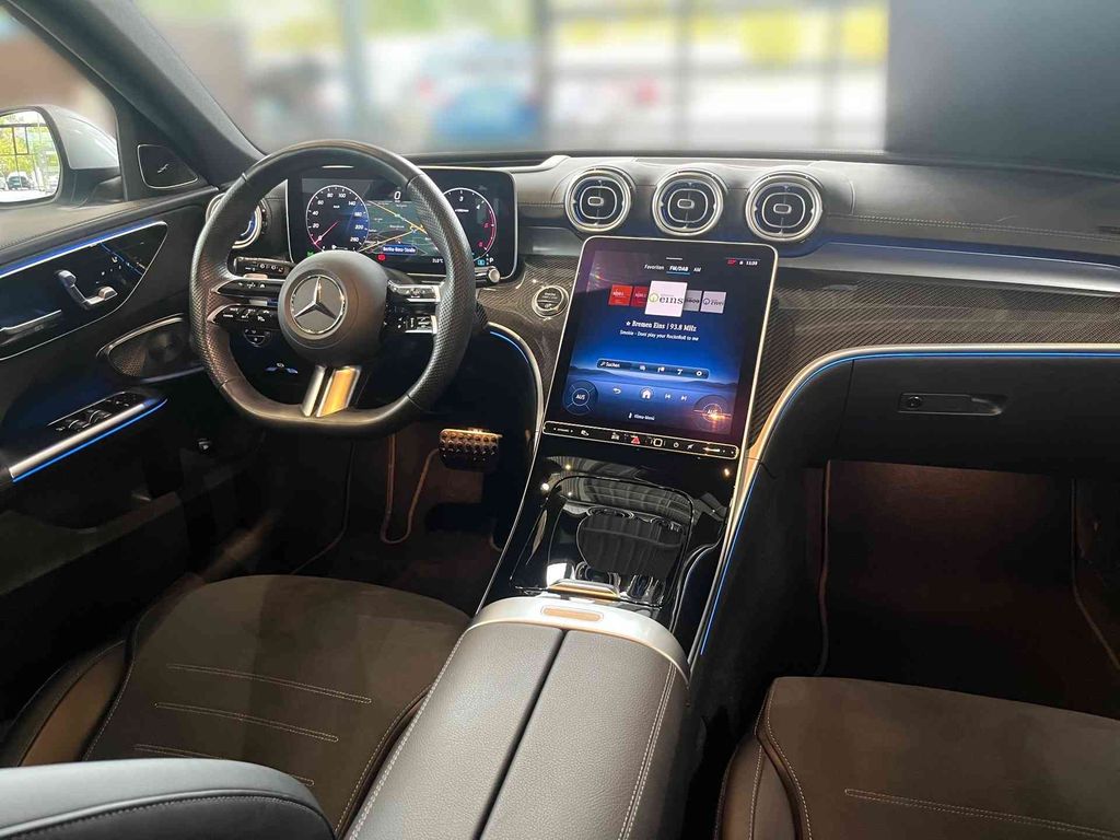 Mercedes-Benz C 200 2024