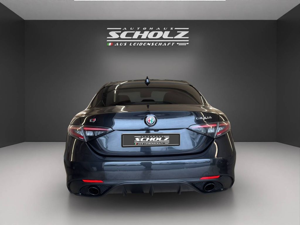 Alfa Romeo Giulia 2024