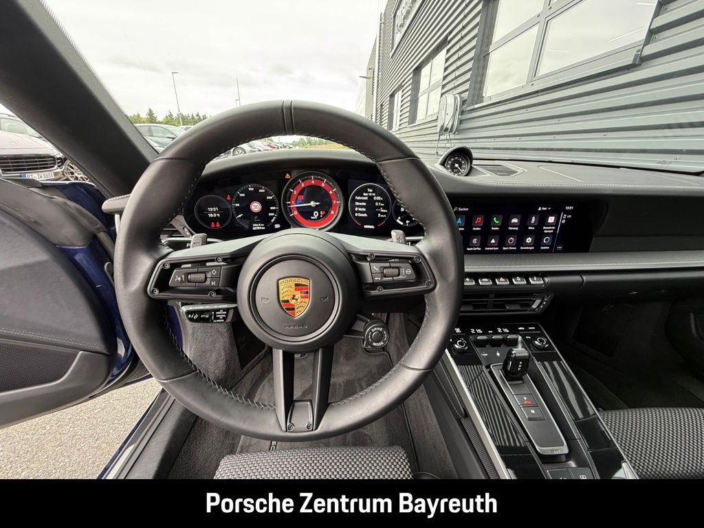 Porsche 992 2022
