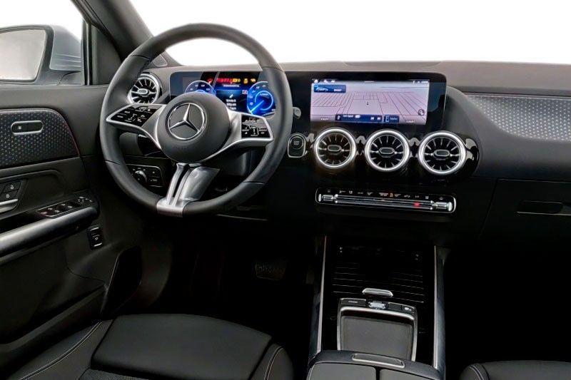 Mercedes-Benz EQA 2024